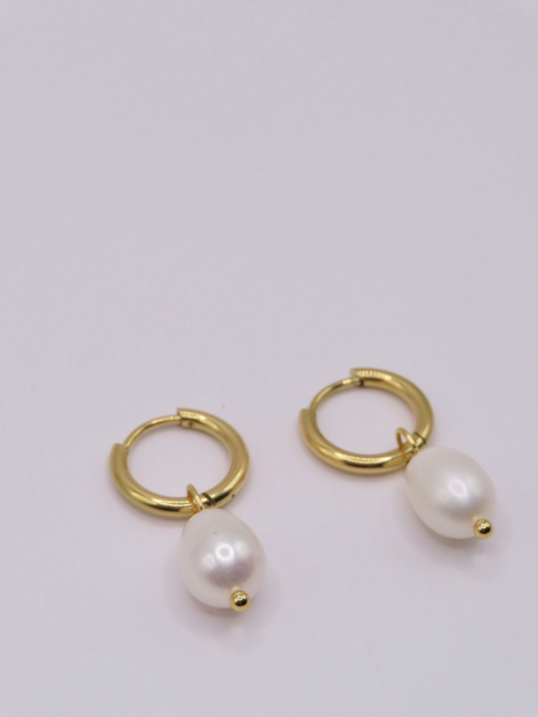 Evie pearl Earrings